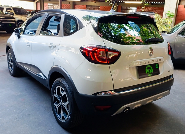 RENAULT CAPTUR ICONIC 1.3 TURBO-ESTE VALOR SOMENTE NO FEIRÃO V8TÃO