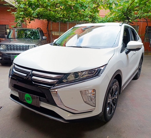 MITSUBISHI ECLIPSE CROSS 1.5 MIVEC TURBO GASOLINA HPE CVT R$133.800,00ESTE VALOR SOMENTE NO FEIRÃO V8TÃO