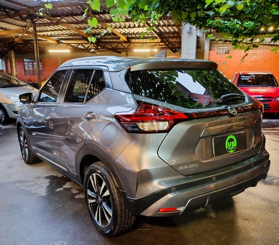 NISSAN KICKS 1.6 AUT ESTE VALOR SOMENTE NO FEIRÃO V8TÃO