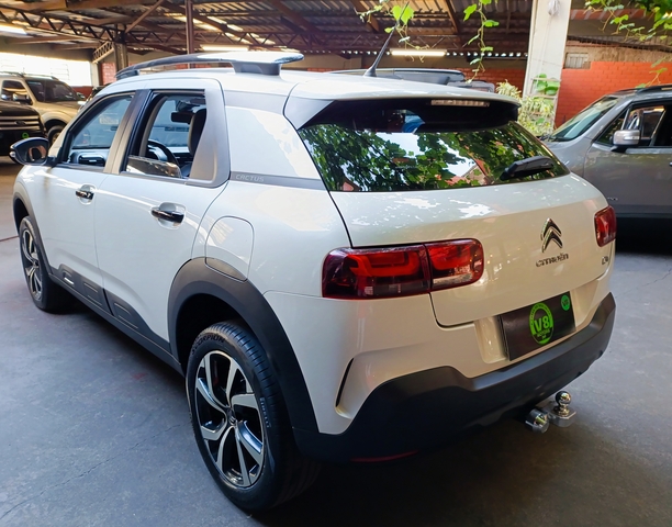 CITROEN C4 CACTUS SHINE-ESTE VALOR SOMENTE NO FEIRÃO V8TÃO