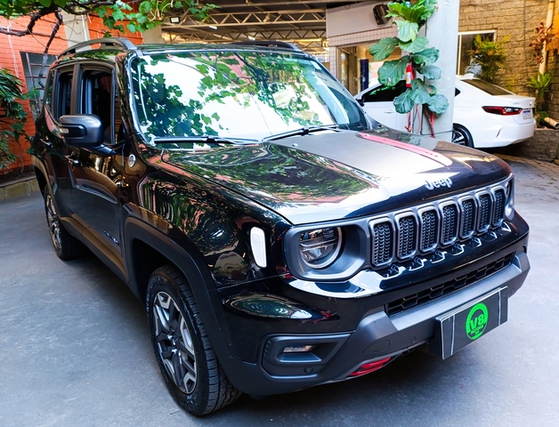 JEEP RENEGADE TRAILHAWK R$133.800,00 VALOR DA FIPE ESTE VALOR SOMENTE NO FEIRÃO V8TÃO